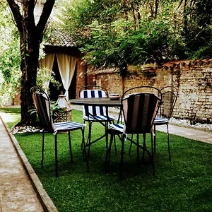 Garden Vittoria Casa vacanze Cremona