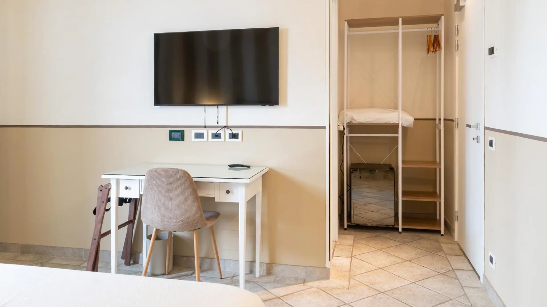 Hotel Le Colline San Gimignano 3*,  Italia